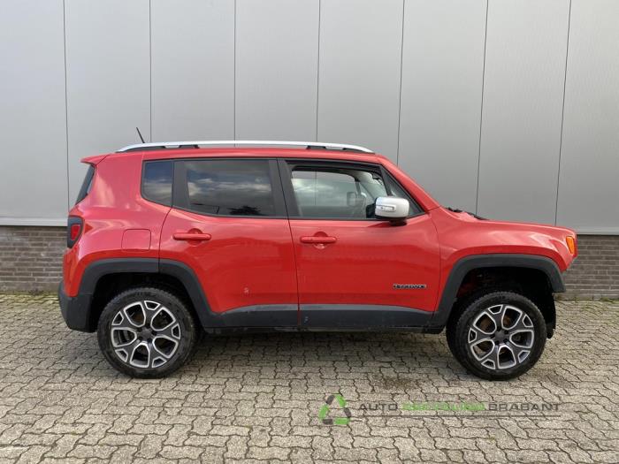 Jeep Renegade 1.4 Multi Air 16V 4x4 Sloopvoertuig (2015, Rood)