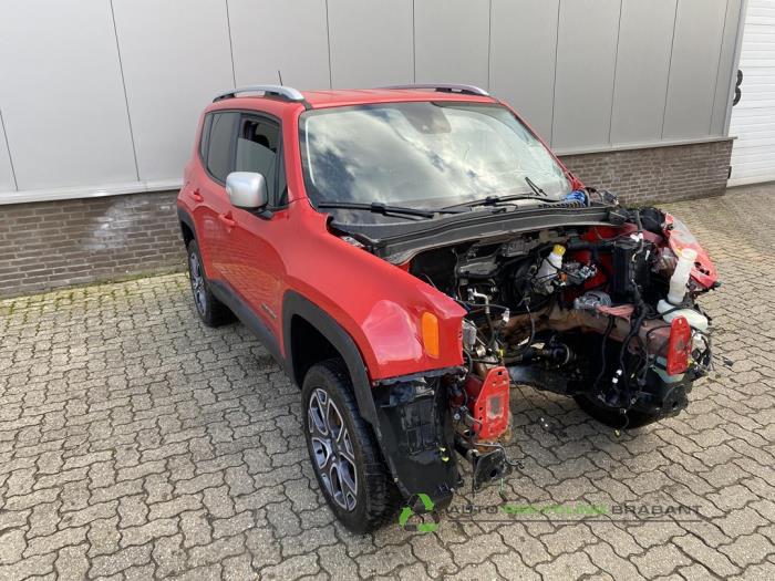 Jeep Renegade 1.4 Multi Air 16V 4x4 Sloopvoertuig (2015, Rood)