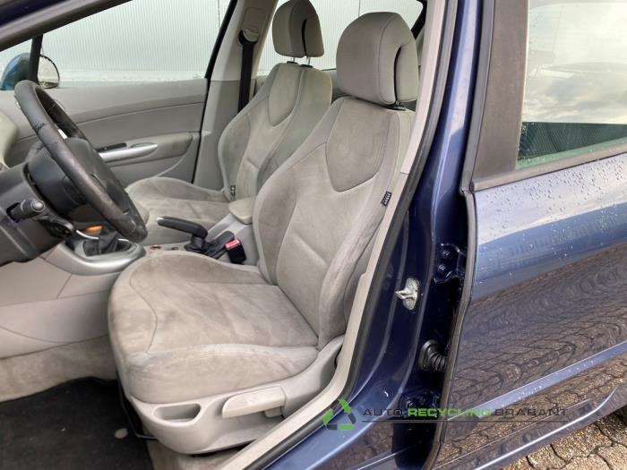 Peugeot 308 1.6 VTI 16V Sloopvoertuig (2008, Blauw)