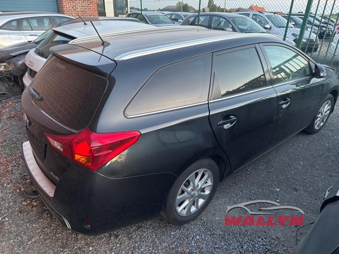 Toyota Auris Touring Sports 1.4 D-4D-F 16V Sloopvoertuig (2013, Zwart)
