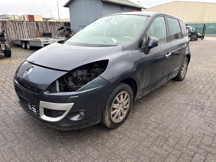 Renault Scénic III 1.4 16V TCe 130 Sloopvoertuig (2009, Metallic, Grijs)