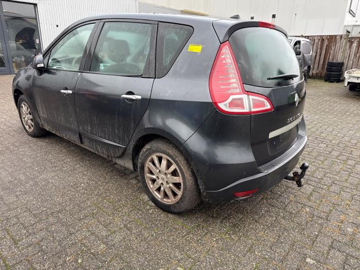 Renault Scénic III 1.4 16V TCe 130 Sloopvoertuig (2009, Metallic, Grijs)