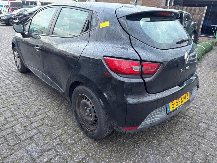 Renault Clio IV 0.9 Energy TCE 90 12V Sloopvoertuig (2013, Metallic, Zwart)