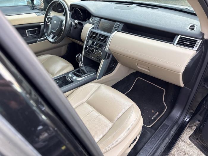 Landrover Discovery Sport 2.0 eD4 150 16V Sloopvoertuig (2015, Zwart)