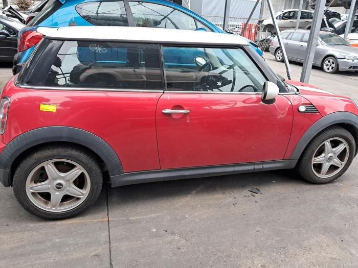 Mini Cooper Sloopvoertuig (2007, Rood)