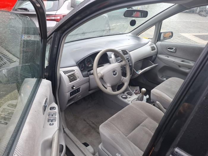 Mazda Premacy 1.8 16V Sloopvoertuig (2002, Metallic, Zwart)