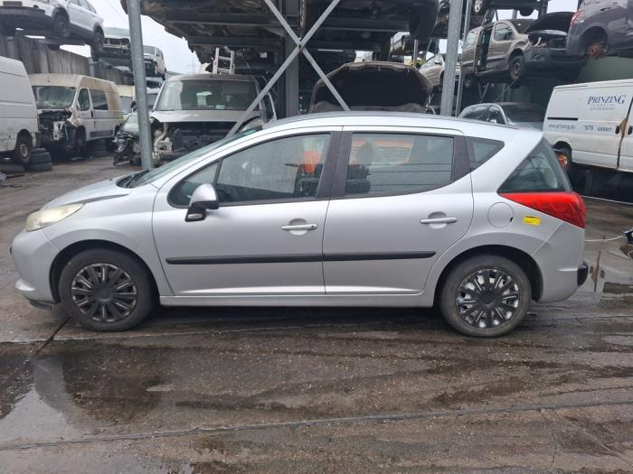 Peugeot 207 SW 1.4 16V Vti Sloopvoertuig (2011, Transparant, Moonmist, Grijs, Aluminium)